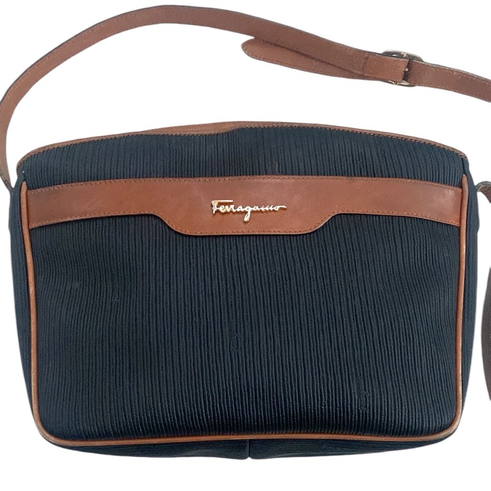 Salvatore Ferragamo Vintage Black Brown Leather Crossbody Handbag - Picture 13 of 13